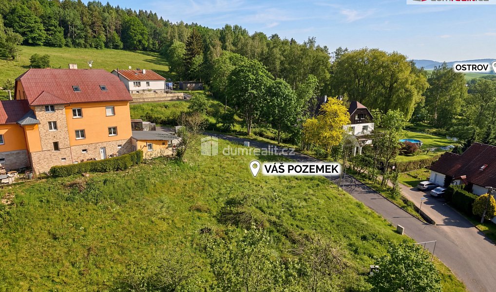 Prodej stavebního pozemku 835 m², Ostrov – náhled fotky 4