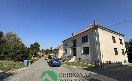 Prodej bytu 3+kk 78 m², Dolní Chvatliny, okres Kolín