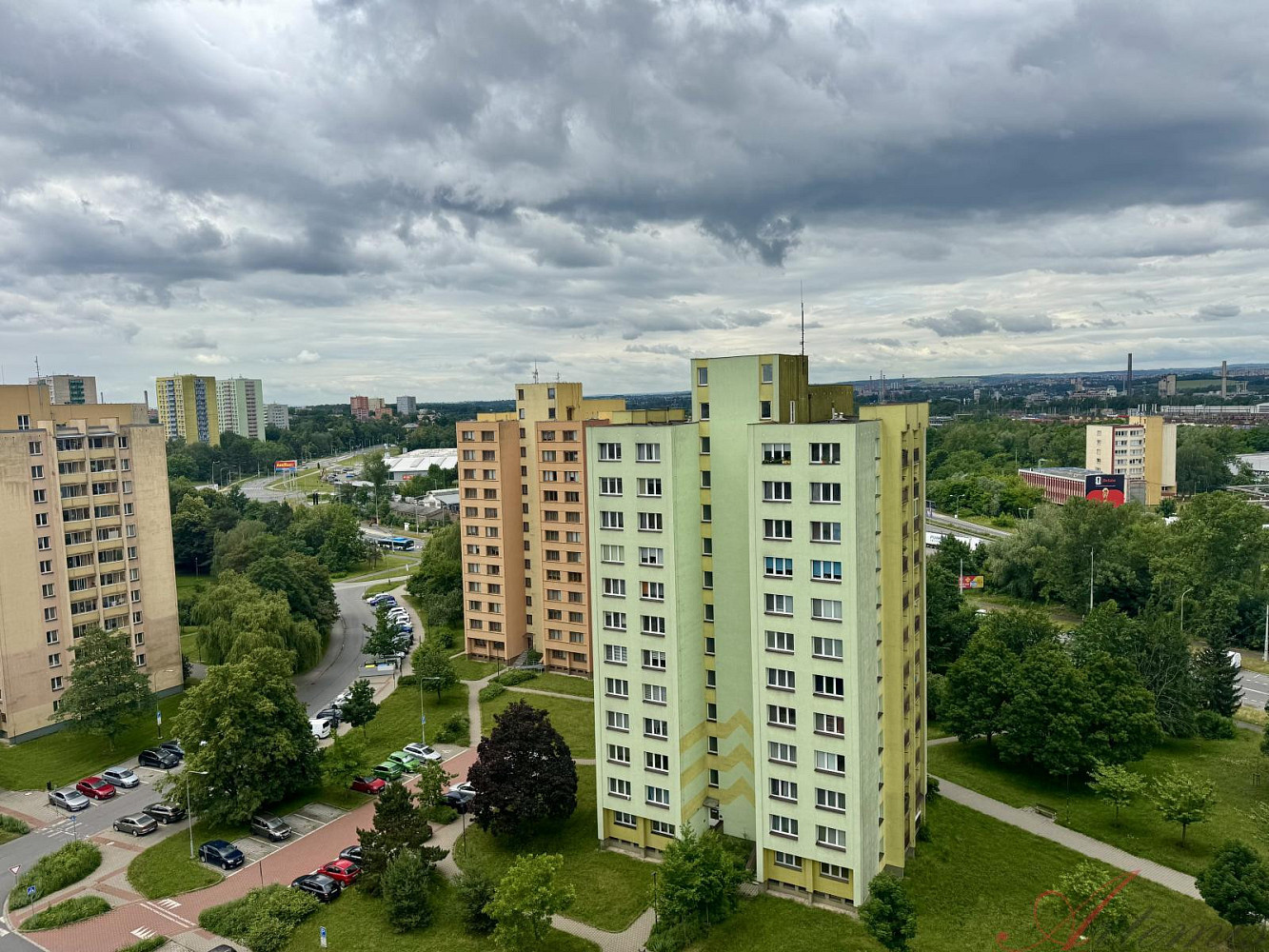 Prodej bytu 1+kk 27 m² — photo 2