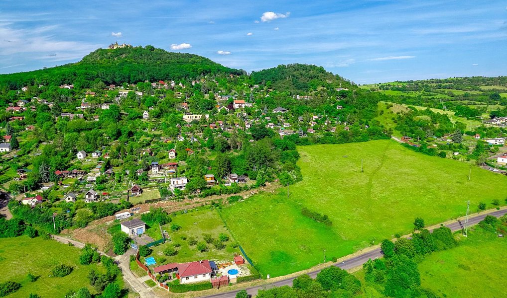 Prodej stavebního pozemku 3 430 m², Bystřany – náhled fotky 20