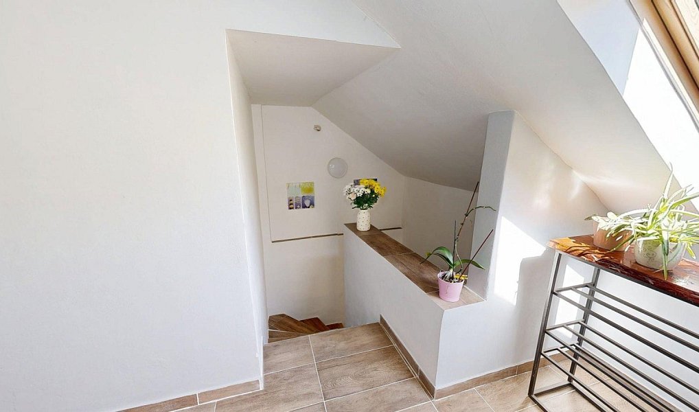 Prodej domu 157 m² s pozemkem 1 345 m², Bělá pod Bezdězem – náhled fotky 25