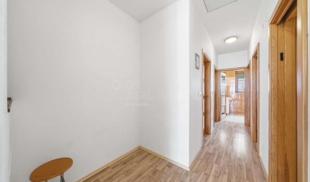 Prodej domu 200 m² s pozemkem 884 m², Drahanovice – náhled fotky 23