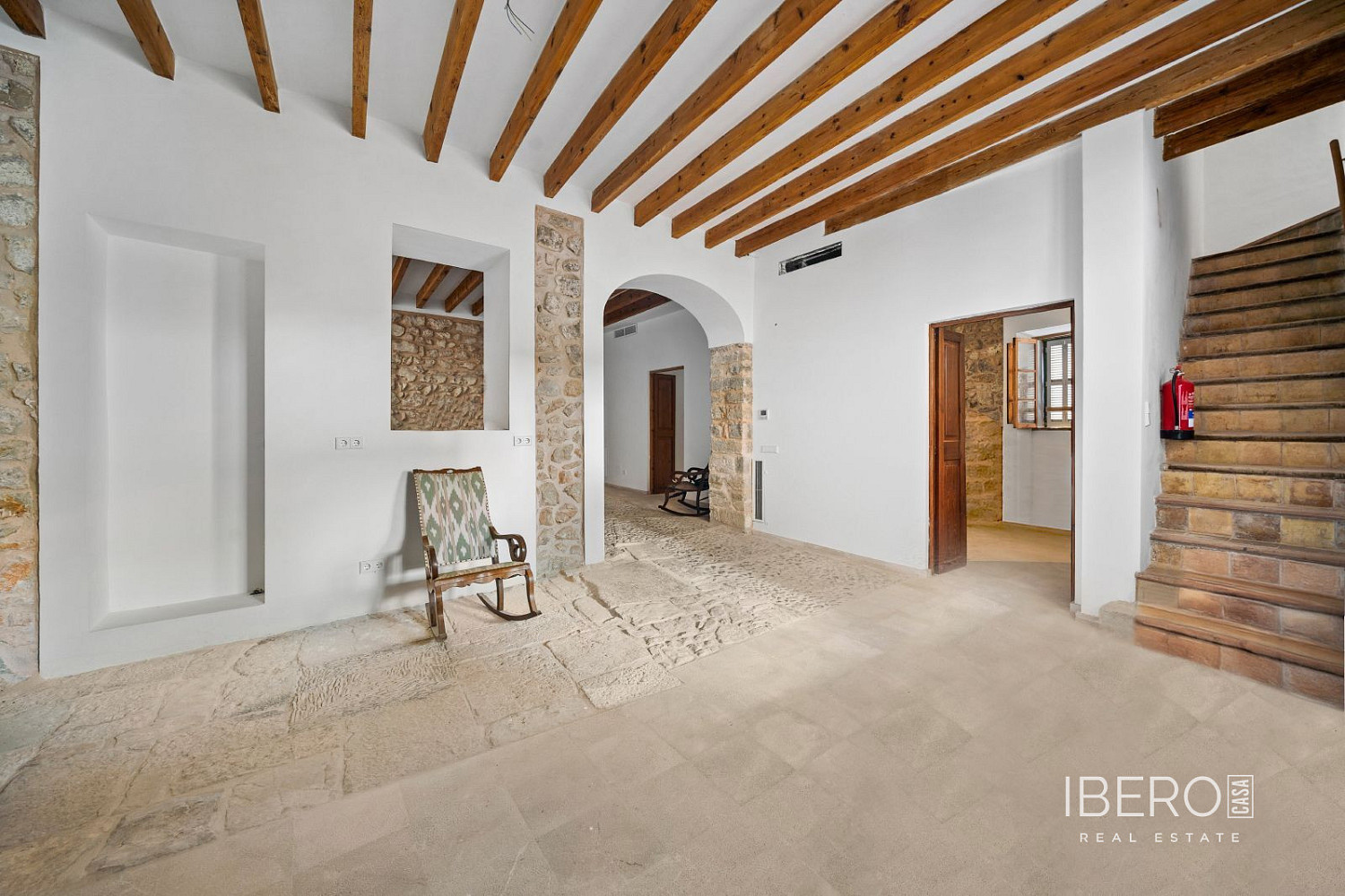 Prodej domu 163 m² s pozemkem 163 m² — photo 2