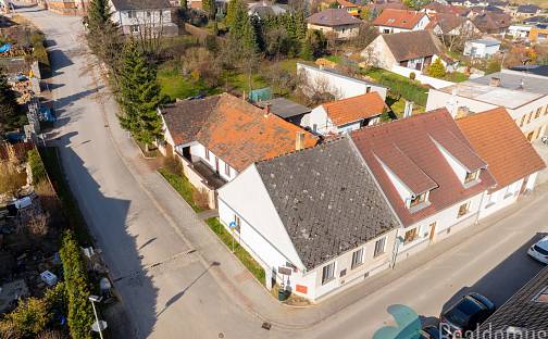 Prodej domu 102 m² s pozemkem 294 m², Čechova, Lišov, okres České Budějovice