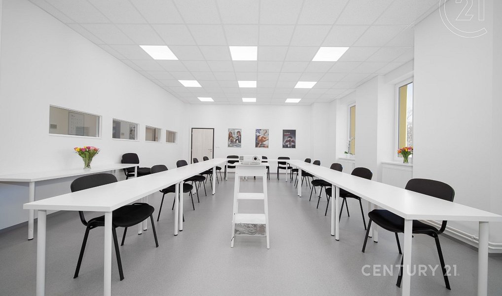 Pronájem kanceláře 60 m², Liberec – náhled fotky 4