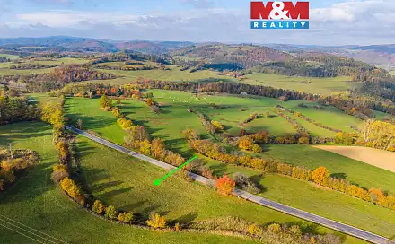 Pronájem stavebního pozemku 770 m², Milešov, okres Příbram