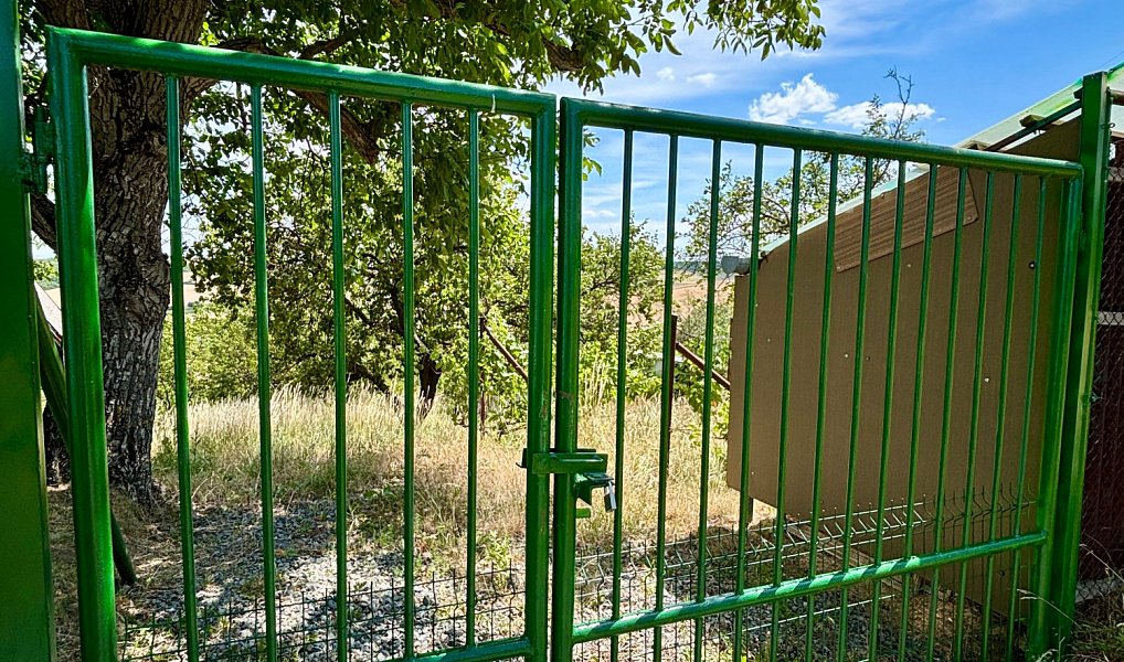 Prodej zahrady 1 061 m², Ostopovice – náhled fotky 4