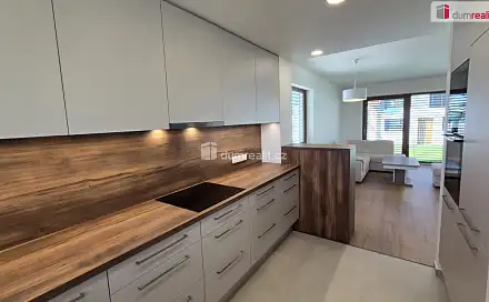 Prodej domu 106 m² s pozemkem 102 m², Mořina, okres Beroun
