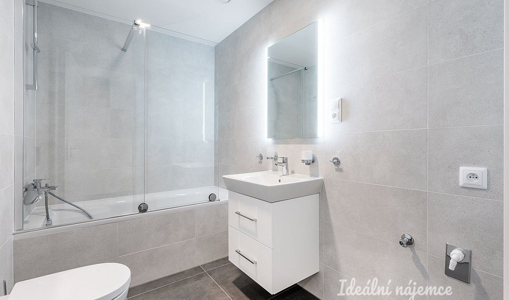 Pronájem bytu 2+kk 60 m², Praha – náhled fotky 4