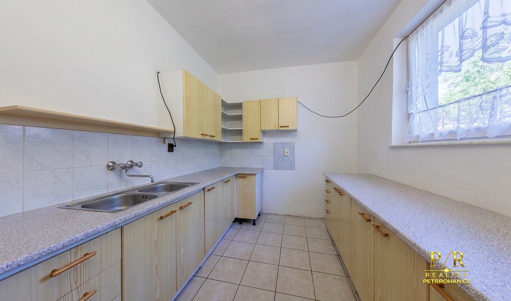 Prodej komerčního objektu (jiného typu) 650 m², Chodov – náhled fotky 8