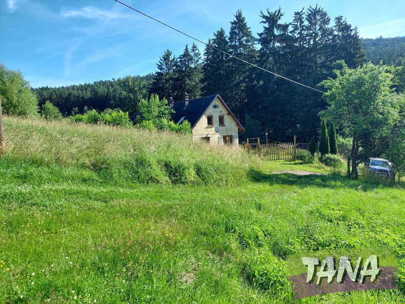 Prodej domu 80 m² s pozemkem 29 401 m²