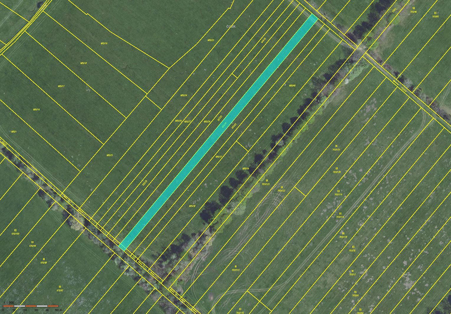 Prodej pole 1 960 m²