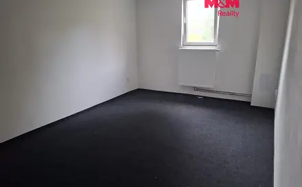 Pronájem bytu 1+kk 28 m², Verušičky, okres Karlovy Vary