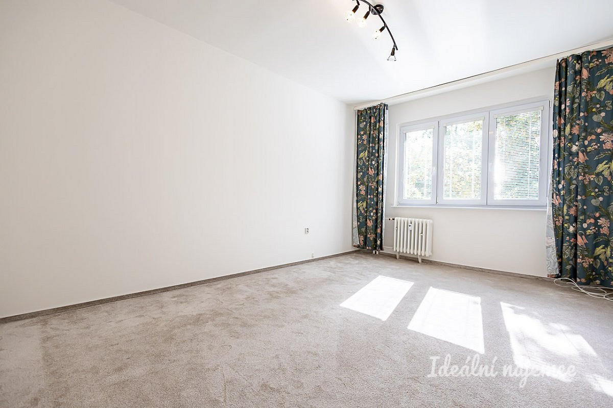 Pronájem bytu 2+1 52 m² – fotografie 4