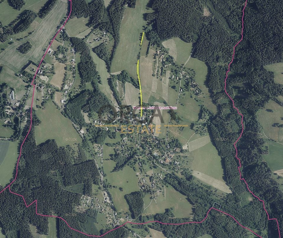 Prodej pole 693 m²