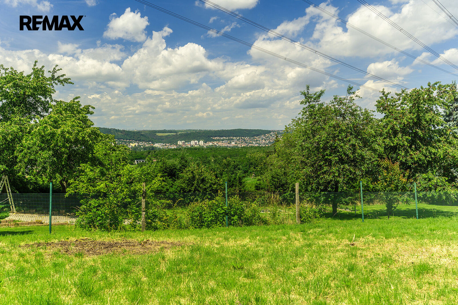 Prodej stavebního pozemku 1 507 m² – fotografie 2