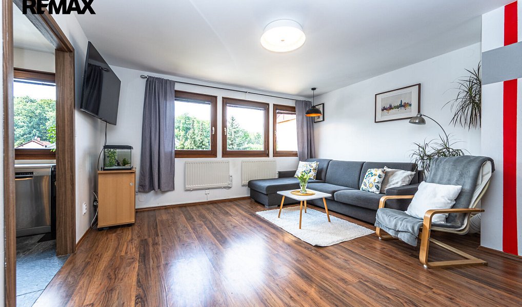 Prodej bytu 3+1 62 m², Praha – náhled fotky 2