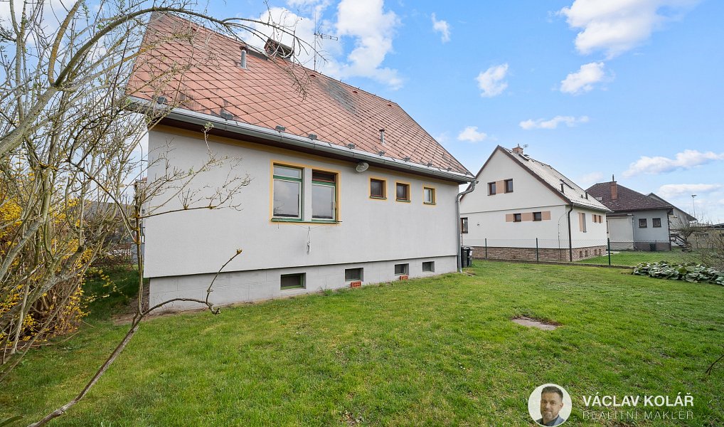 Prodej domu 108 m² s pozemkem 1 037 m², Ostroměř – náhled fotky 8