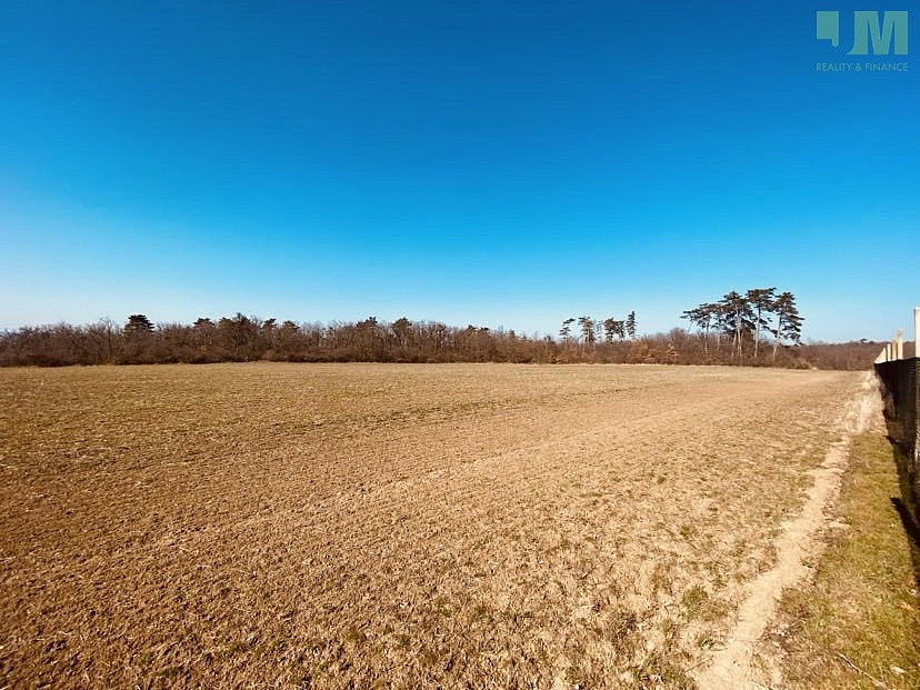 Prodej zahrady 7 000 m²