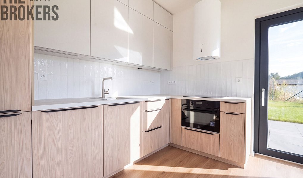 Prodej domu 173 m² s pozemkem 443 m², Chrustenice – náhled fotky 4