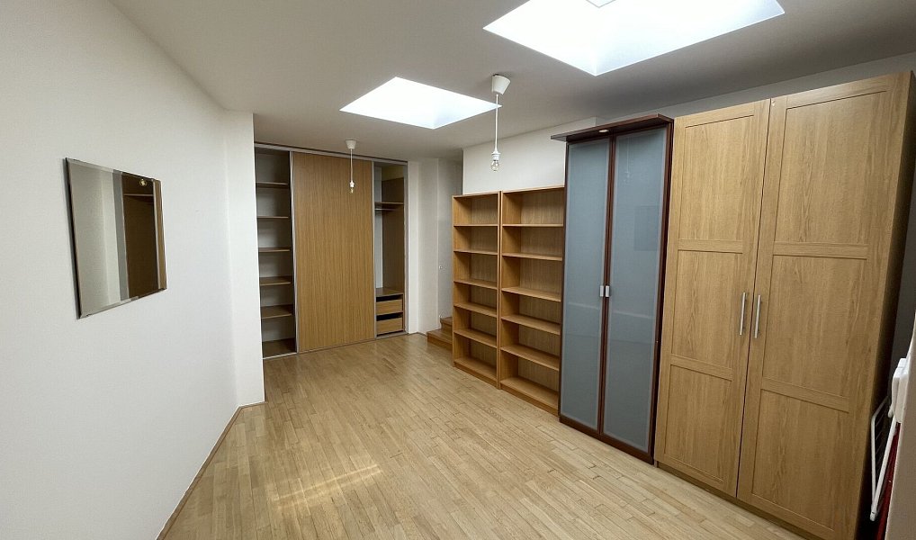 Prodej bytu 3+1 93 m², Praha – náhled fotky 15