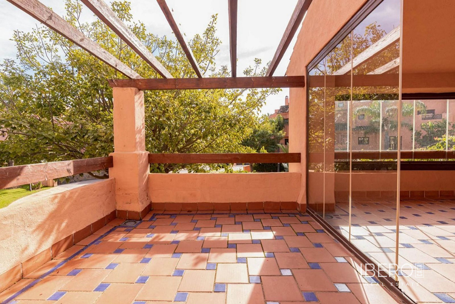 Prodej bytu 5+kk 145 m² — photo 2