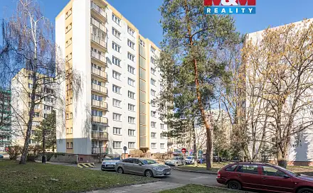Prodej bytu 3+1 57 m², Bezručova, Benešov