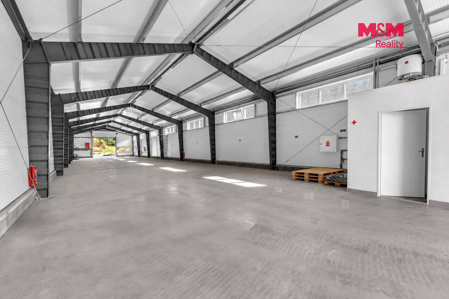 Pronájem výrobních prostor 225 m² – fotografie 5