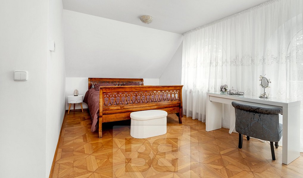 Prodej domu 170 m² s pozemkem 1 332 m², Kunice – náhled fotky 24