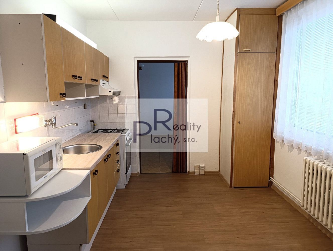 Pronájem bytu 3+1 70 m² – fotografie 3