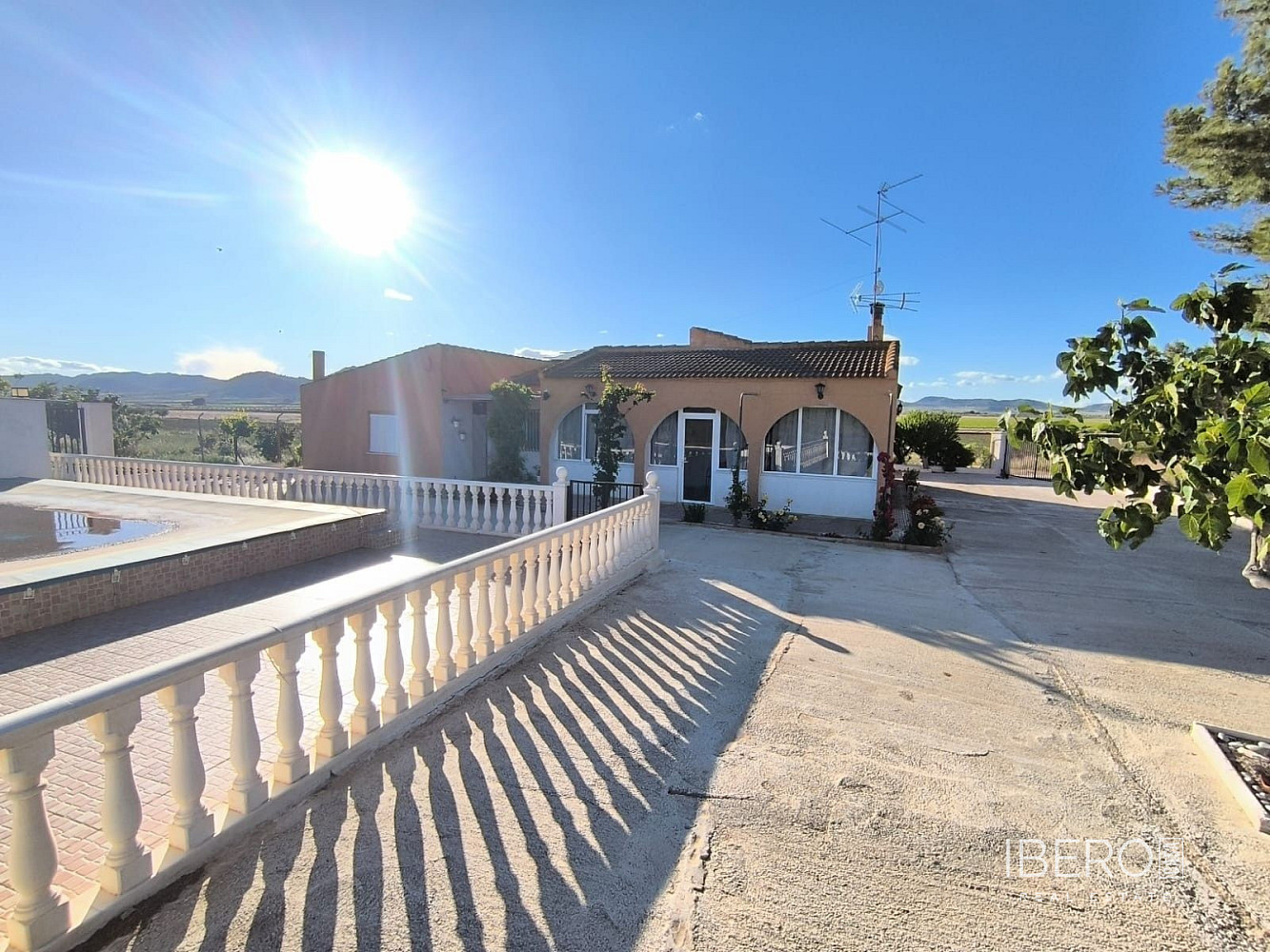 Prodej domu 220 m² s pozemkem 24 150 m² - Vista 2