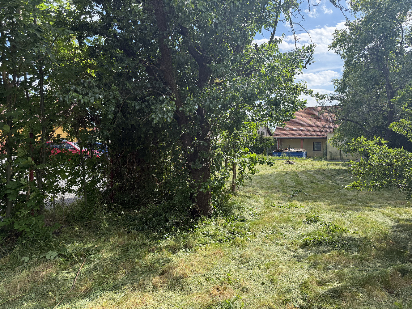 Prodej stavebního pozemku 606 m² — photo 2
