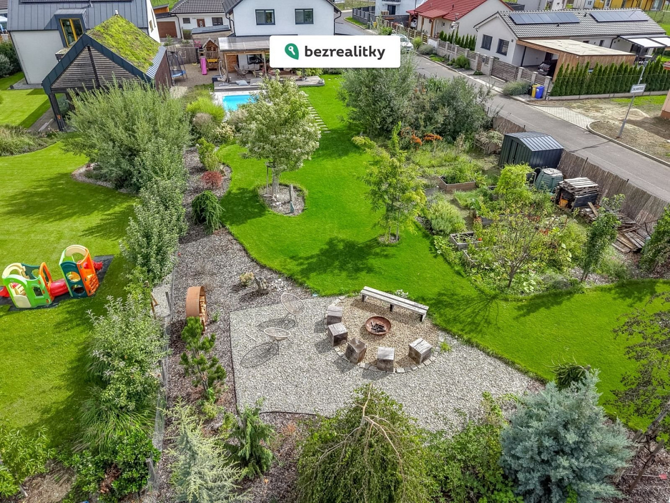 Prodej domu 151 m² s pozemkem 1 106 m² – fotografie 2