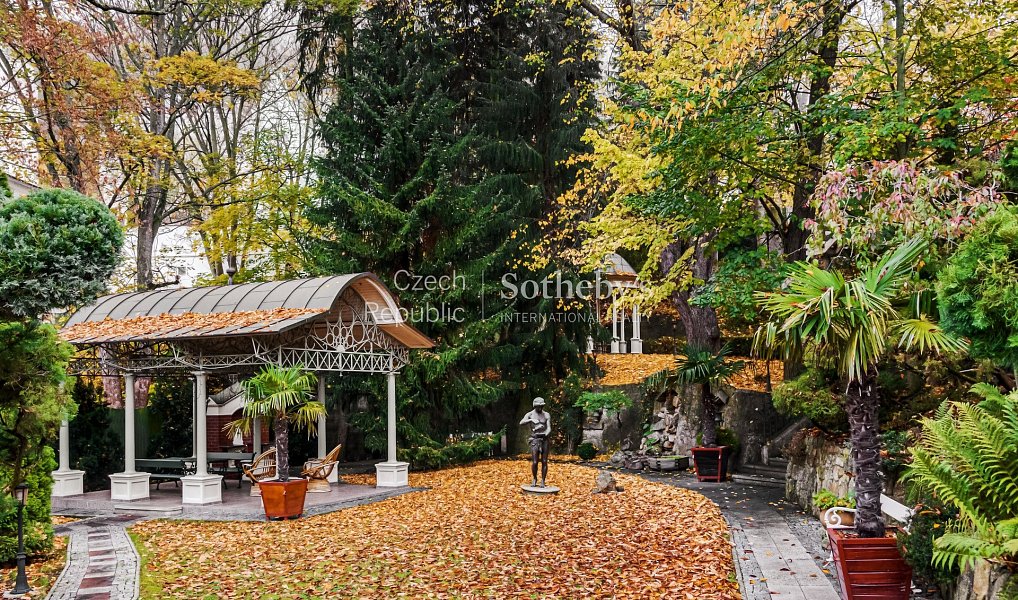 Prodej domu 468 m² s pozemkem 2 681 m², Karlovy Vary – náhled fotky 26