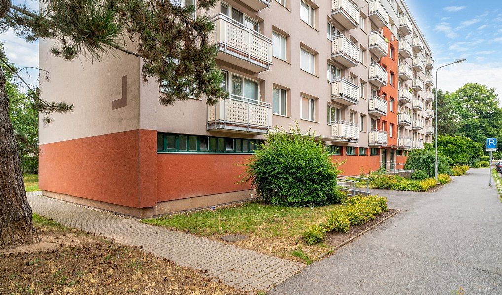 Prodej bytu 3+1 57 m², Pardubice – náhled fotky 2