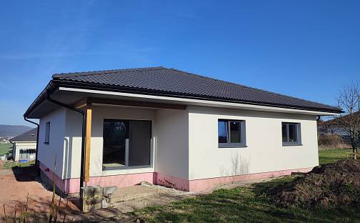 Prodej domu 121 m² s pozemkem 1 077 m², Čebín, okres Brno-venkov