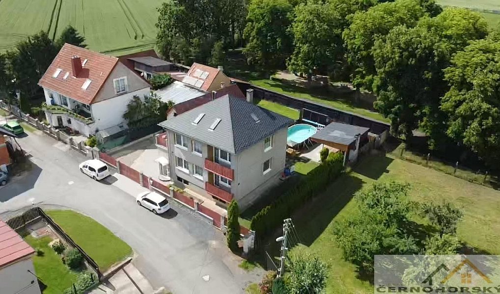 Prodej domu 363 m² s pozemkem 870 m², Mutějovice – náhled fotky 12