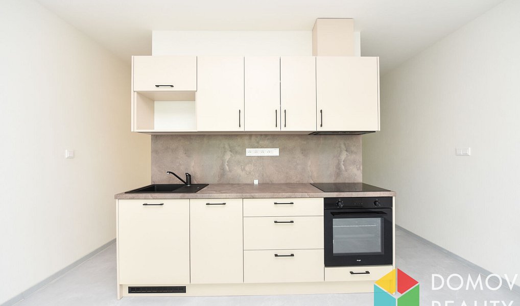 Pronájem bytu 1+kk 36 m², Plzeň – náhled fotky 3