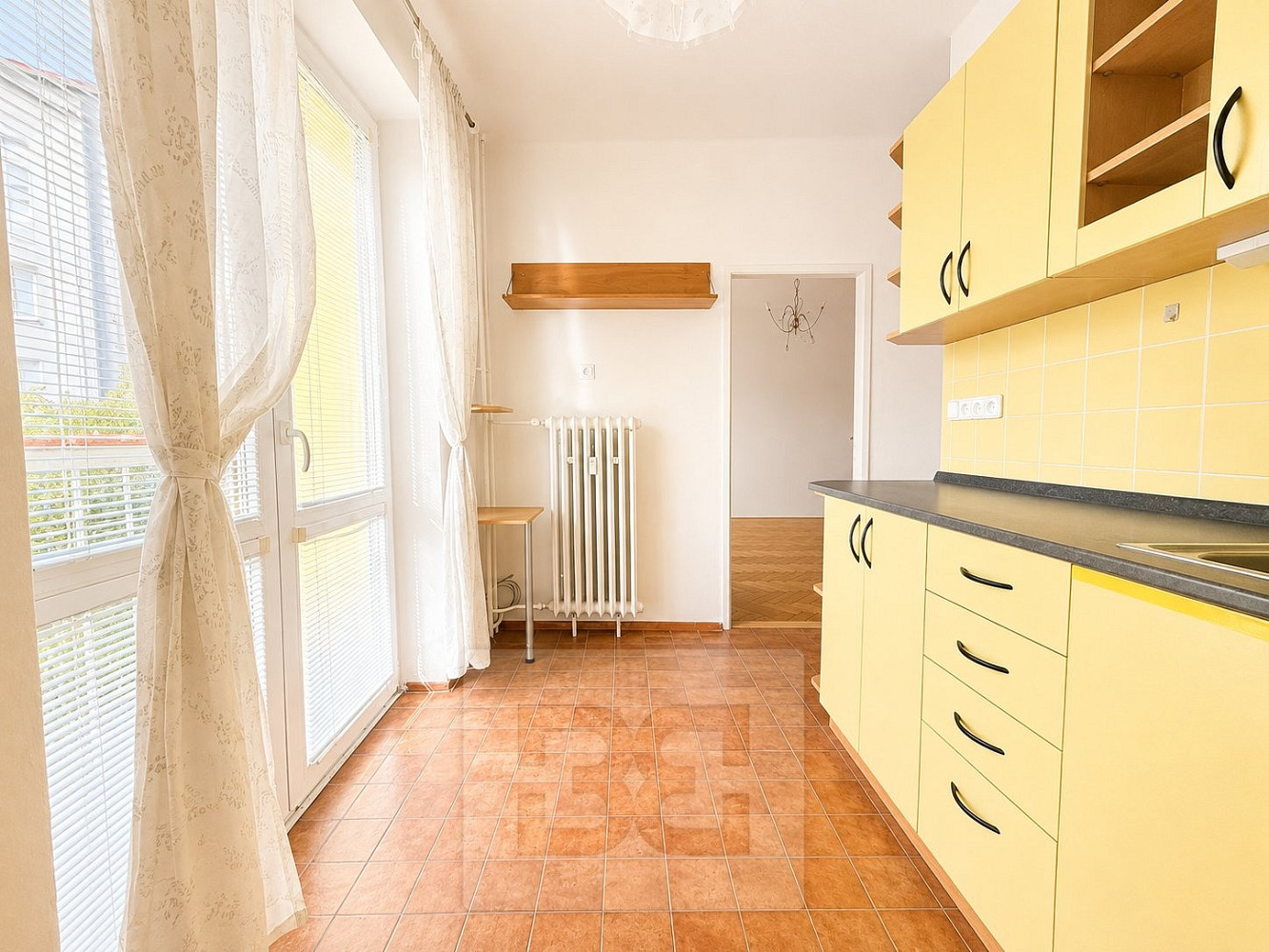 Pronájem bytu 2+1 56 m² – fotografie 2