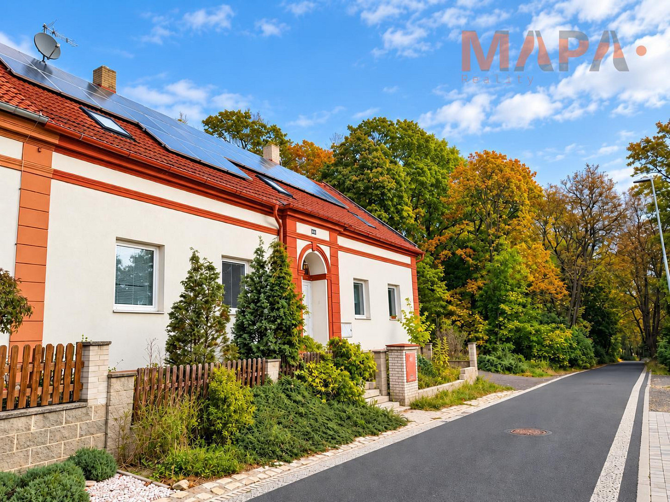 Prodej domu 306 m² s pozemkem 697 m²