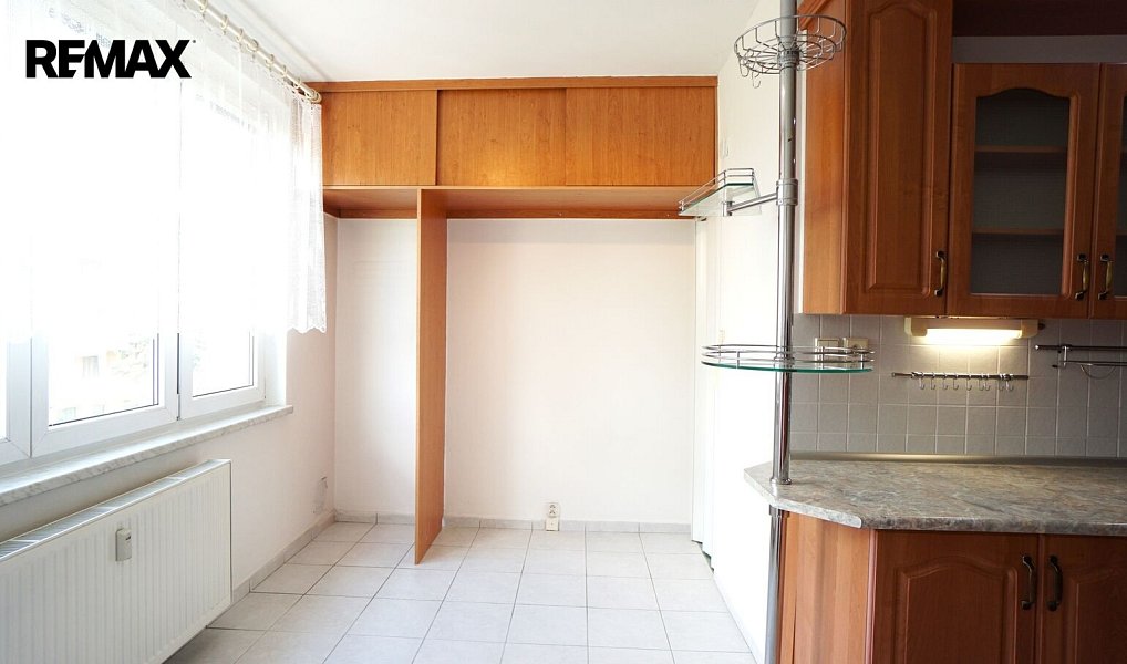 Prodej bytu 2+1 64 m², Nové Strašecí – náhled fotky 12