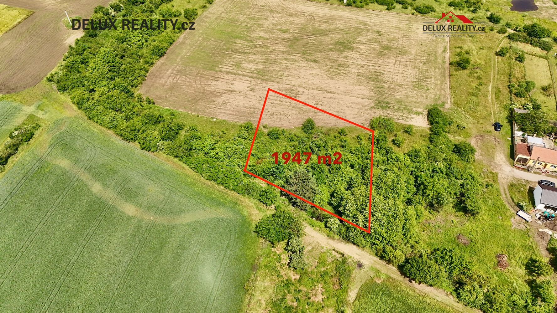 Prodej stavebního pozemku 1 947 m² – fotografie 3