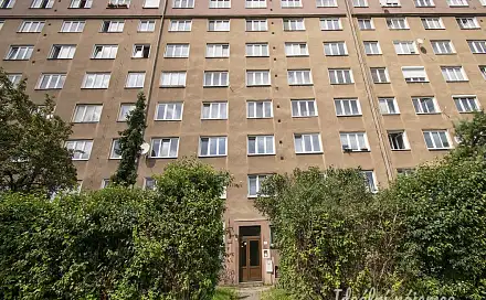 Pronájem bytu 2+1 52 m², Černokostelecká, Praha 10 - Strašnice
