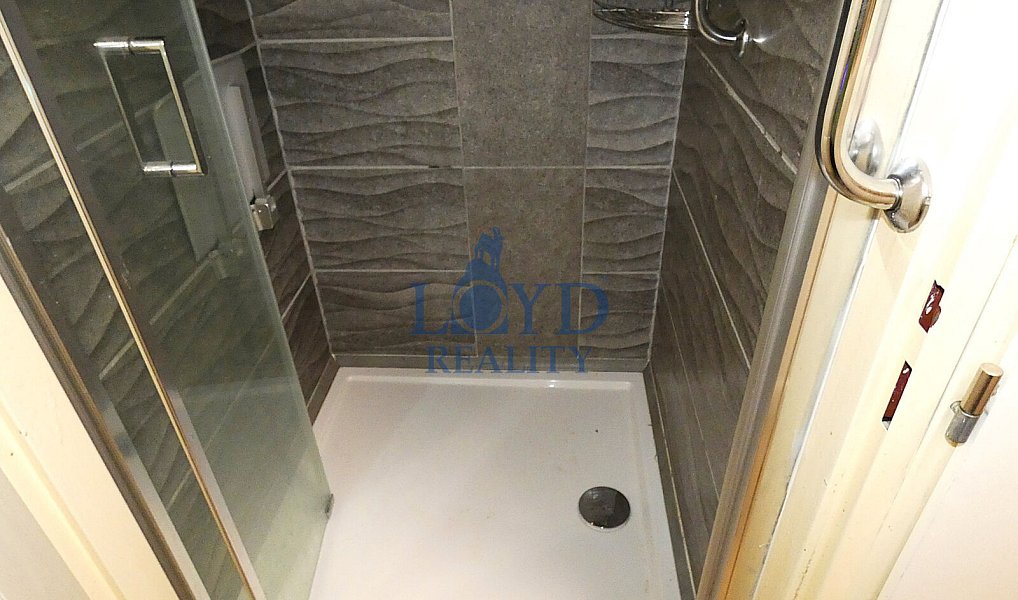 Prodej bytu 5+kk 96 m², Karlovy Vary – náhled fotky 16
