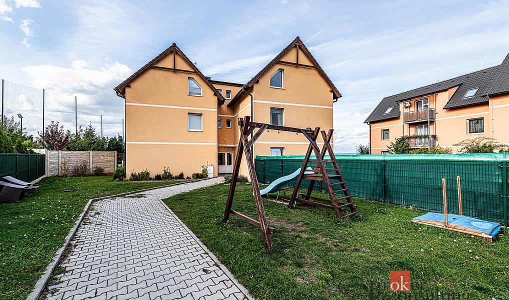 Pronájem bytu 3+kk 67 m², Nehvizdy – náhled fotky 17