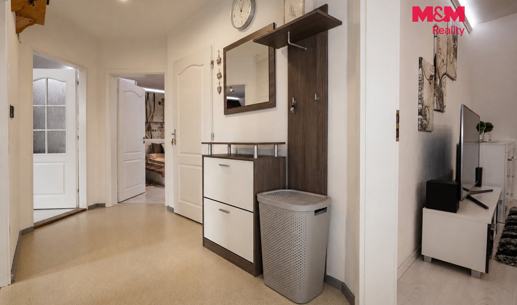 Prodej bytu 3+1 74 m², Dalovice – náhled fotky 7