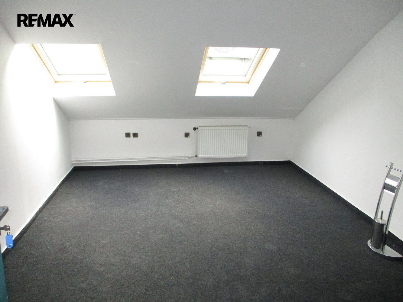 Pronájem kanceláře 17 m² – fotografie 2