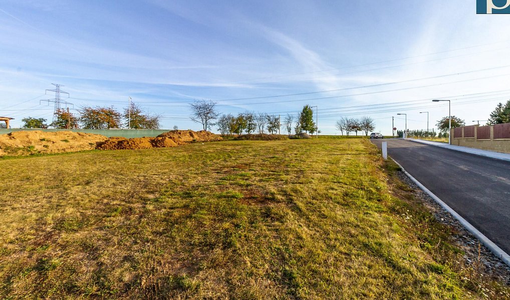Prodej stavebního pozemku 1 099 m², Ohrobec – náhled fotky 8