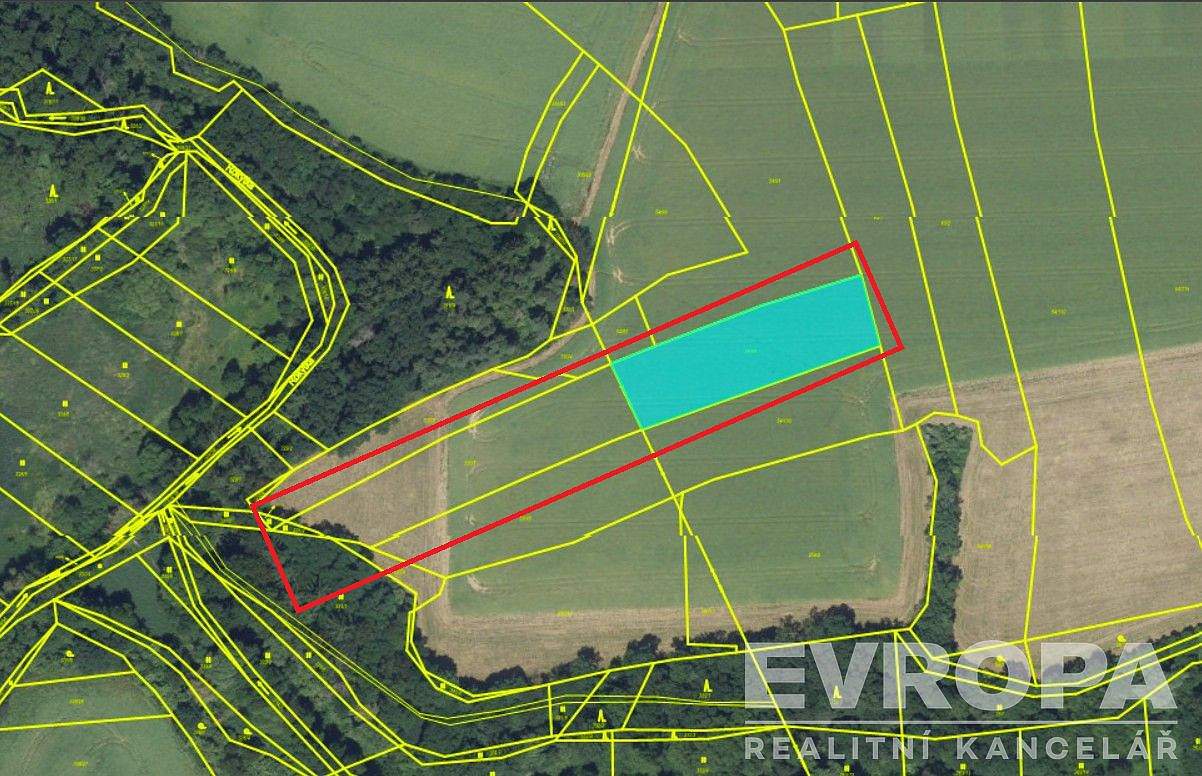 Prodej pole 6 844 m²