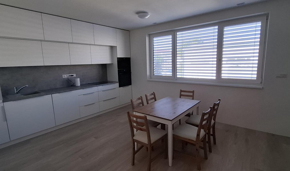 Pronájem bytu 2+kk 50 m², Brno – náhled fotky 2